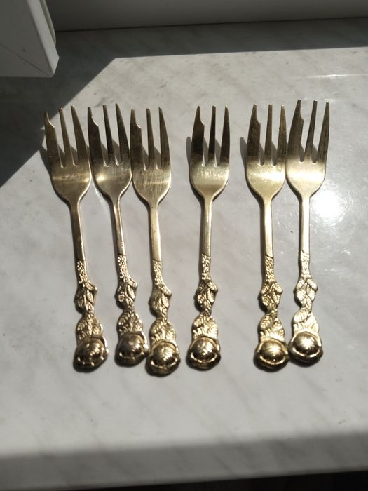 Вилки десертные, для торта.