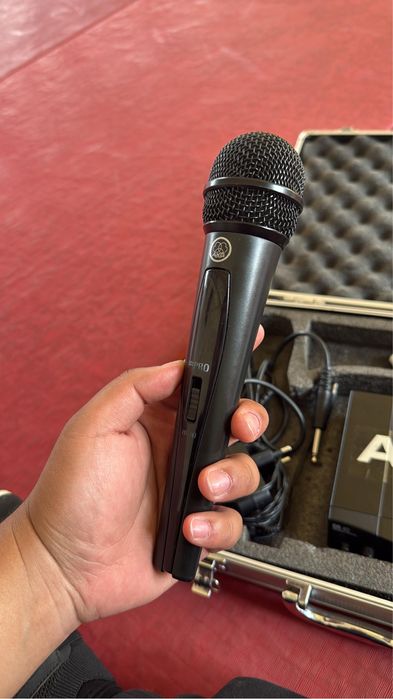 Продам микрофон shure и akg
