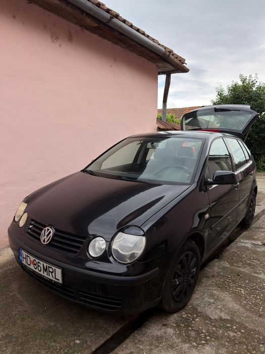 Vând Volkswagen polo