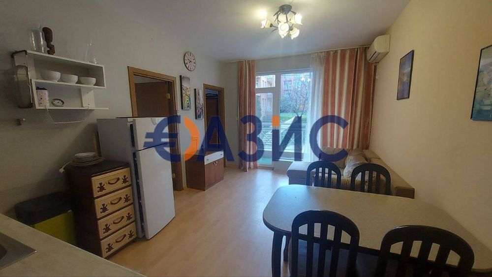 Продава се Тристаен апартамент в к.к. Слънчев бряг - 70 кв.м за 445 €/кв.м - Снимка #14