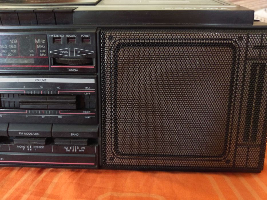 Радиокасетофон SALORA SP703 - Финландия.