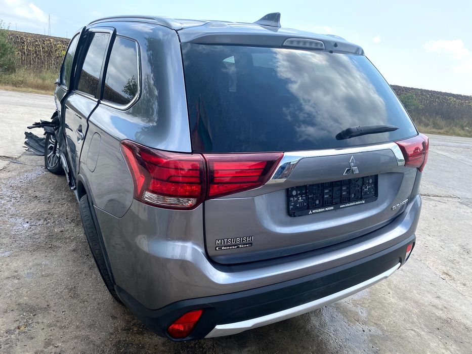 Мицубиши Аутлендър 2. 2 DI-D, 150 кс. , 6 ск. , 2017г. , 76 000 , 4N14