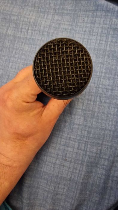 Микрофон  динамичен