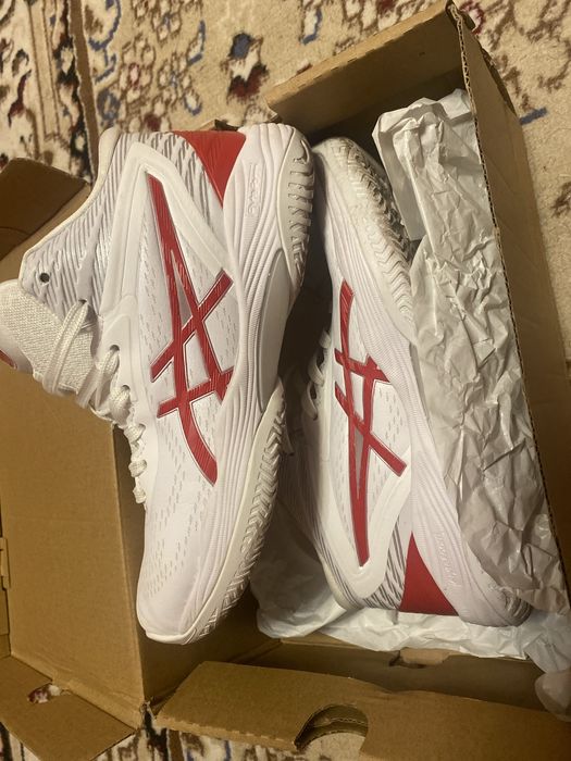 Asics gel hoop v14 35/36 размер