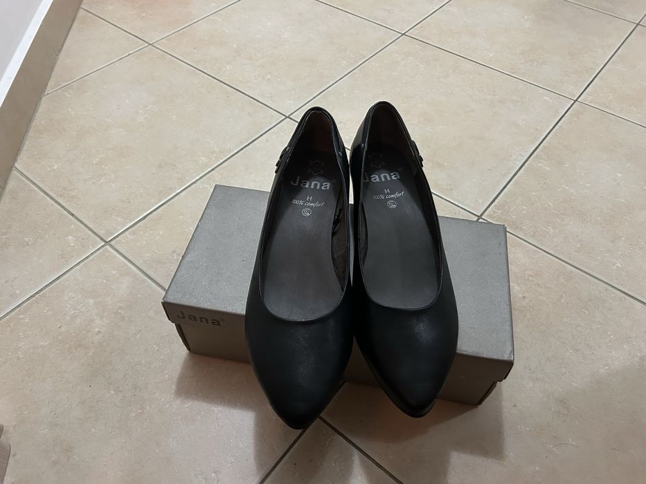 Дамски обувки естествена кожа