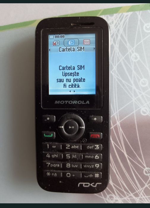 Telefoane cu taste foarte practice, mici, robuste și foarte rezistente
