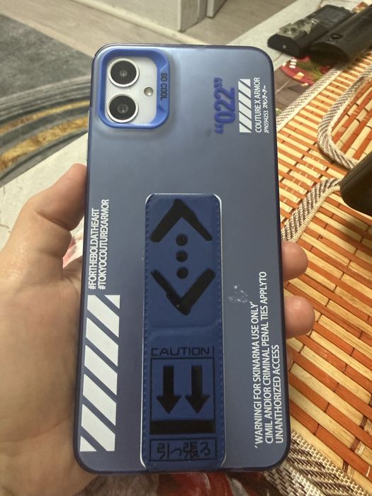 Продам самсунг А05