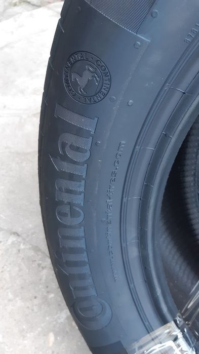 2 anvelope 225/55r17 vară marca Continental an 2022 preț 230 lei bucata