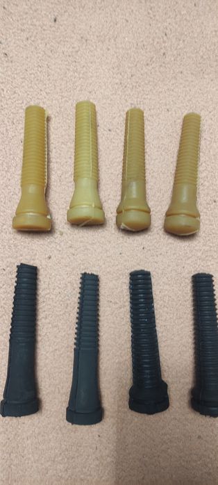 Резина для  очистки перев птиц и кур.