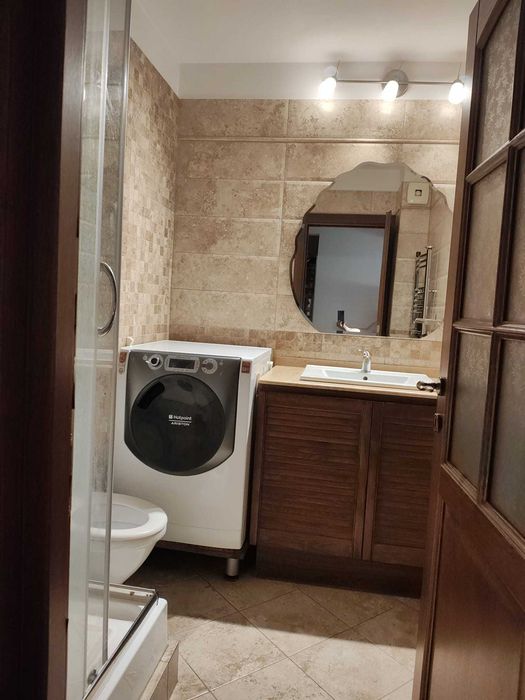 Vând apartament 3 camere