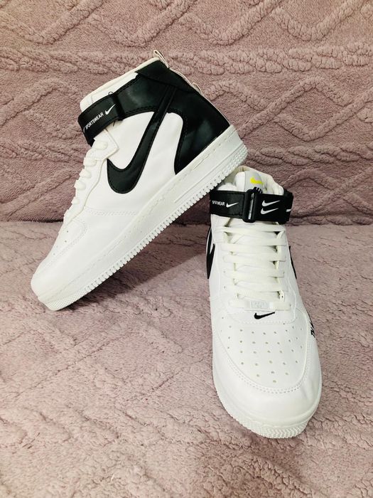 Ghete Nike AF1 alb cu negru