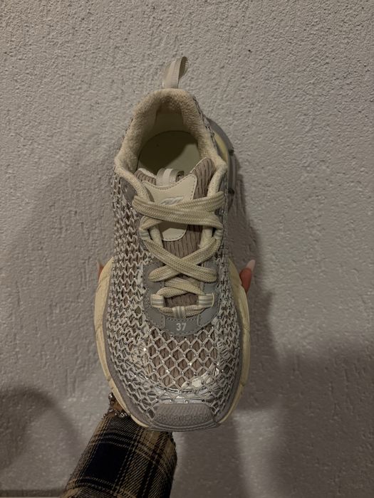 Balenciaga 3xl model nou!