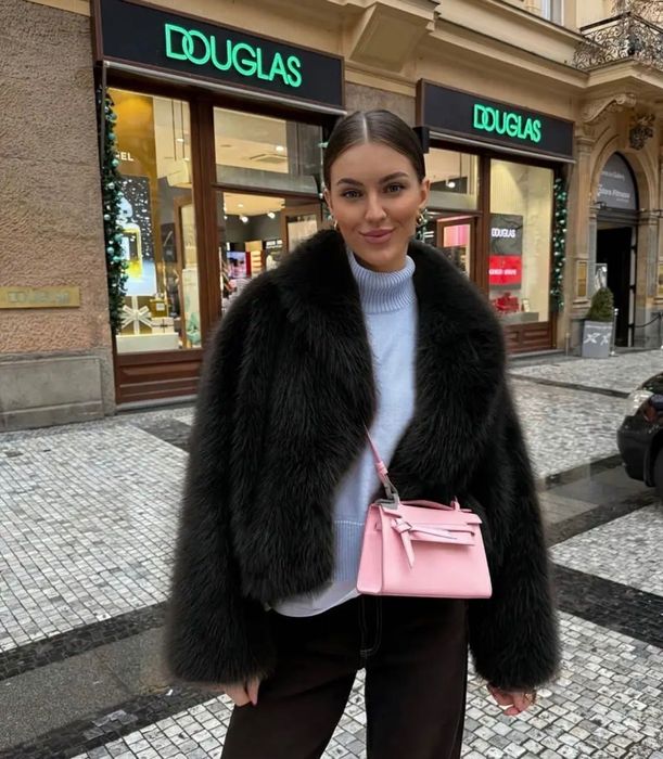 Черно палто изкуствен косъм