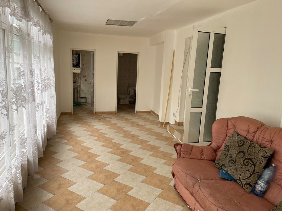 Apartament 3 camere plus extensie de vanzare