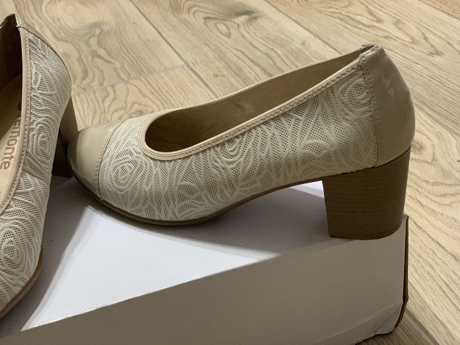 Pantofi BEJ piele REMONTE 38