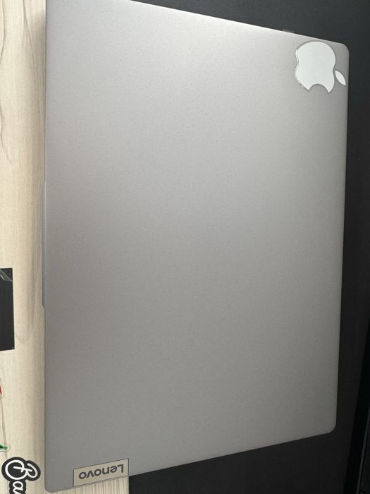 Lenovo Ideapad Slim 3