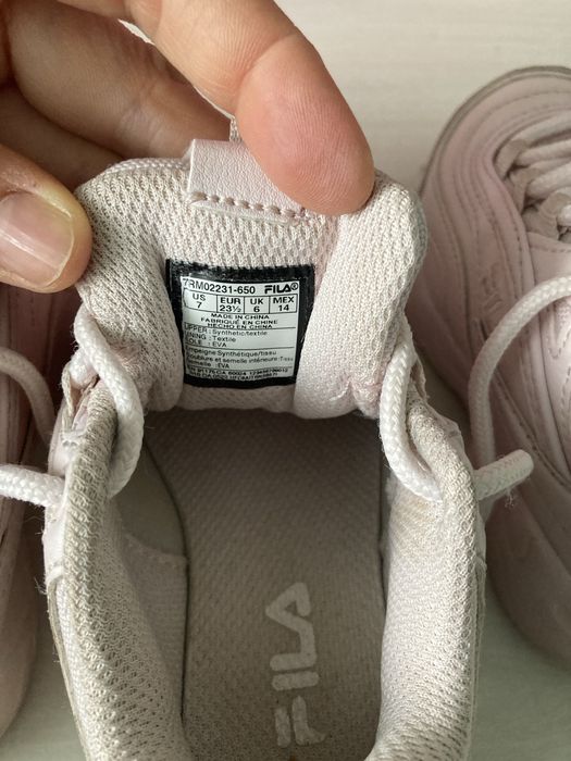Маратонки FILA  23 1/2 ,15 см стелка