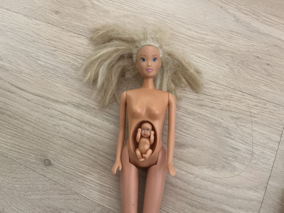 Стари кукли Барби + рядка бременна Барби с бебе