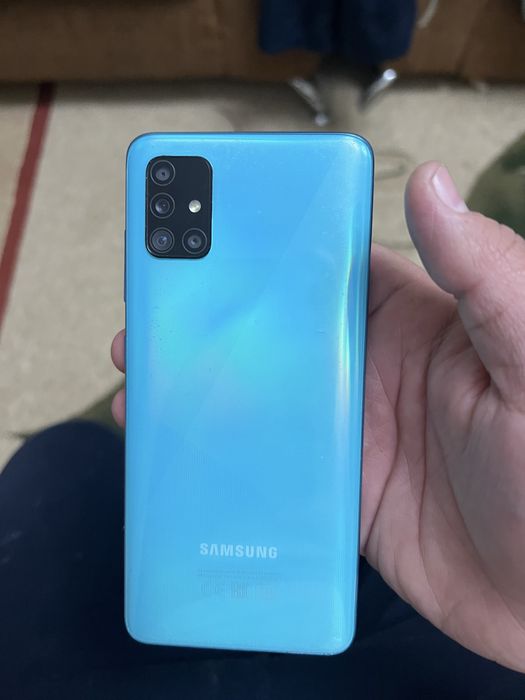 samsung  xolzti zor ishlashi zor bita qol ishlatilgan   Karopasi.