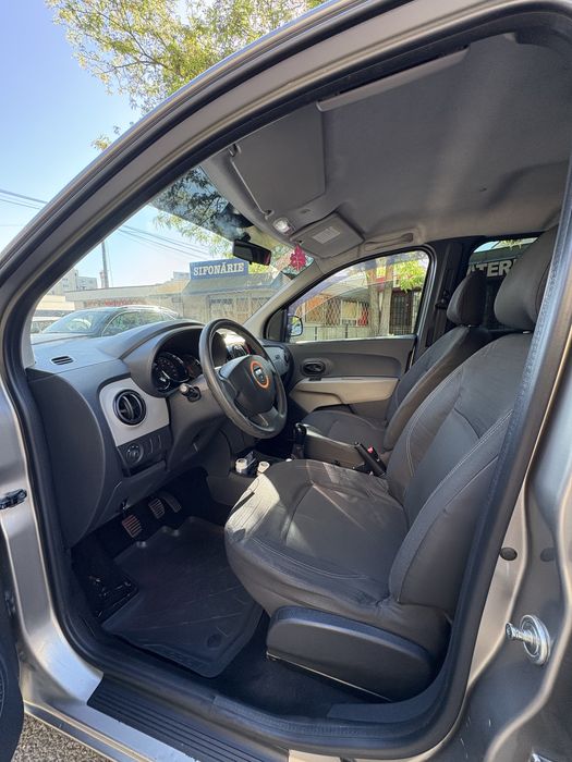 DACIA Lodgy 0 — imagine 5
