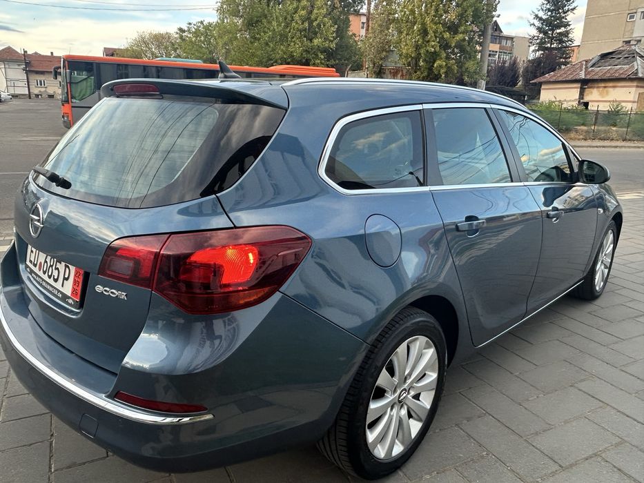 OPEL Astra 2014 — imagine 4
