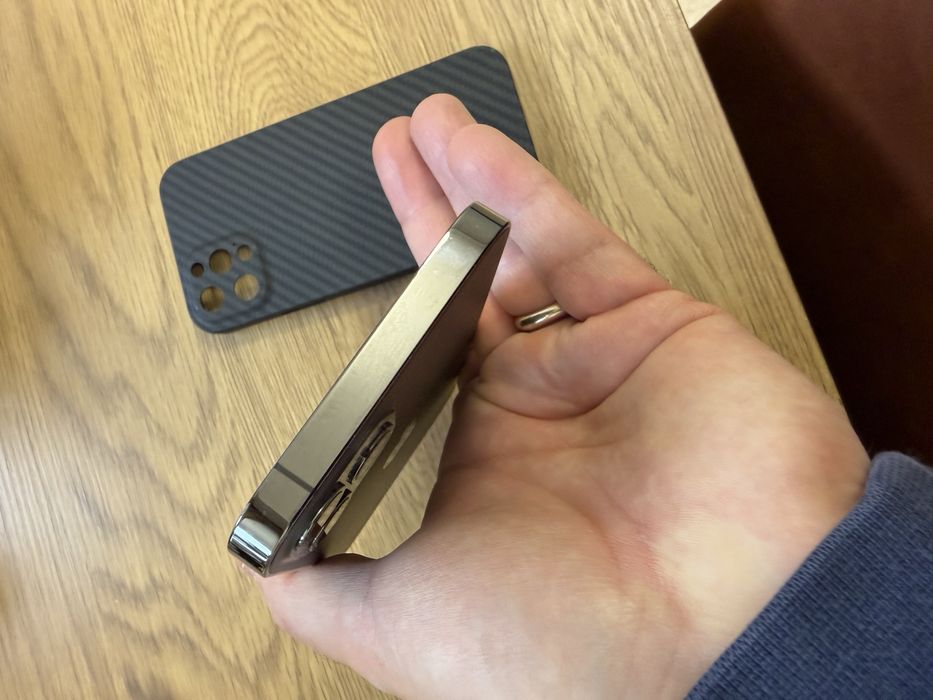 Iphone 12 pro in stare forte buna