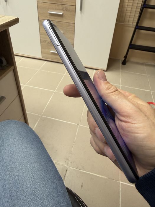 Vivo V2029 8/128gb - отличен