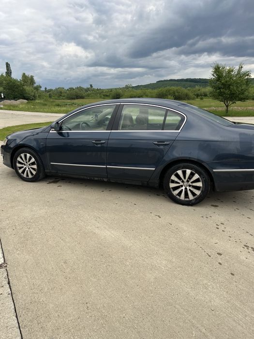 Se vinde Volkswagen Passat B6