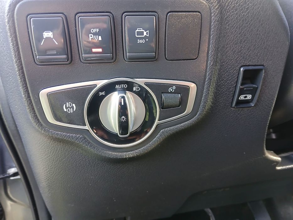 Mercedes-Benz X class