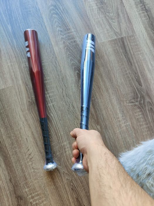 Bata baseball 55 cm, neagra sau roșie / Aluminiu Duritate Înaltă