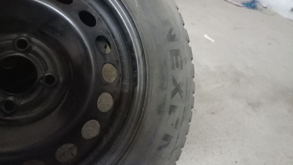 Зимние шины в сборе
