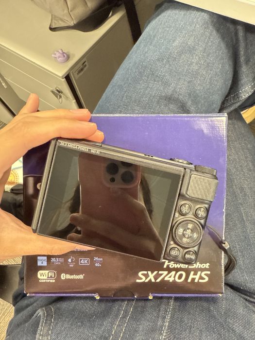 Фотокамера Canon PowerShot SX740 HS черный