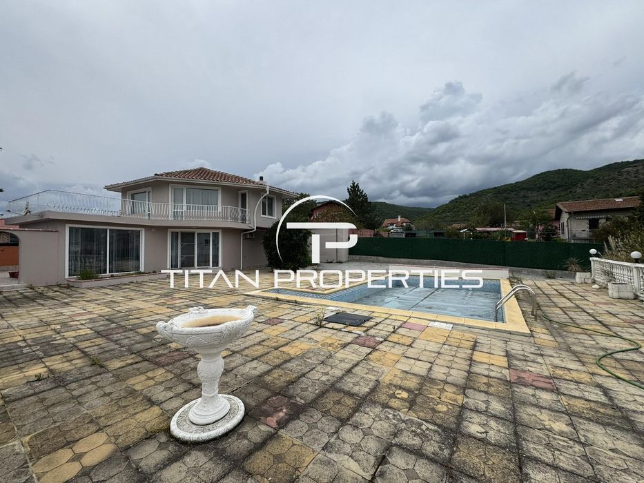 Продава се Къща в с. Александрово, Област Бургас - 200 кв.м за 714 €/кв.м - Снимка #8