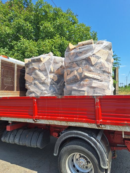 Depozit lemne de foc Arad grădiște Doar esență tare CER FAG CARPEN