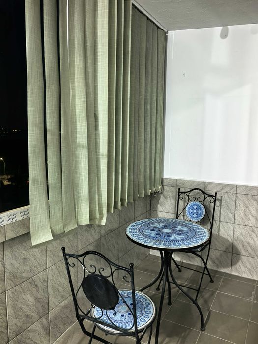 inchiriez apartament 3 camere semidecomandat giulesti stadion rapid