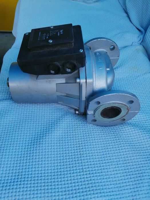 Pompă recirculare trifazic