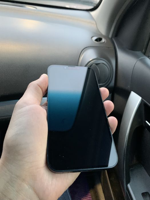 Iphone 13  128гигабайт