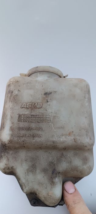 Продам запчасти мазда