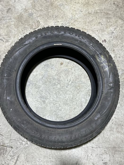 Зимни гуми Firestone 235/55/17