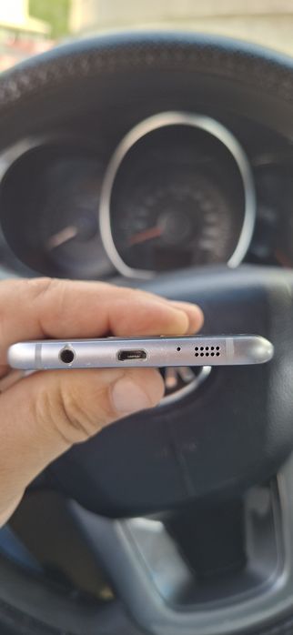 Продам Samsung S7 edge
