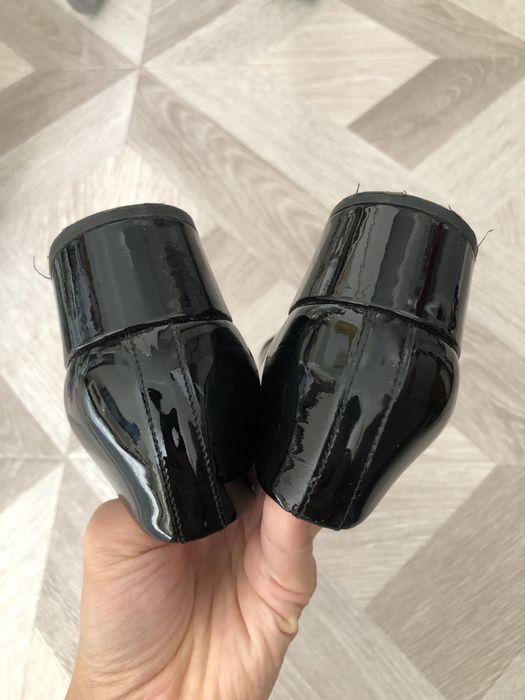 Туфли для девочки р.35 нат.кожа Италия