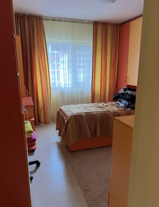 Apartament 4 camere patru camere răcădău