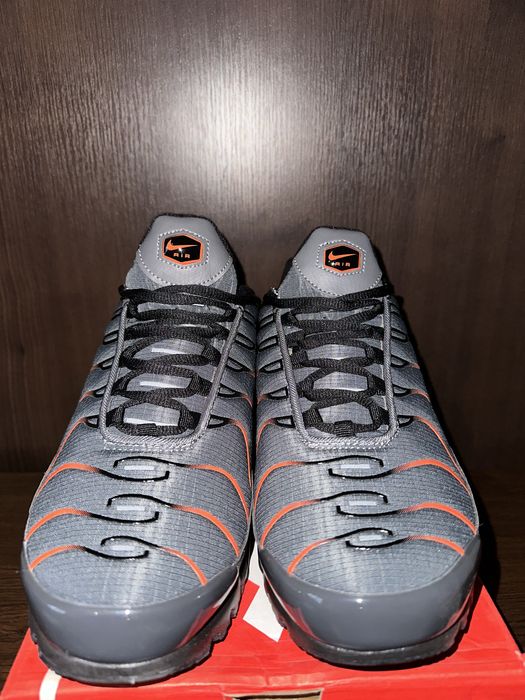 Nike Air Max Plus “Dark Smoke” - 41,45