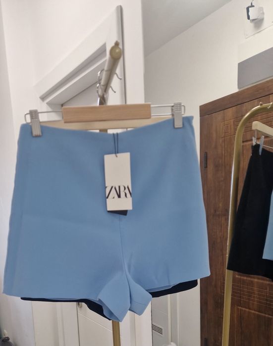 Къси панталонки Zara M