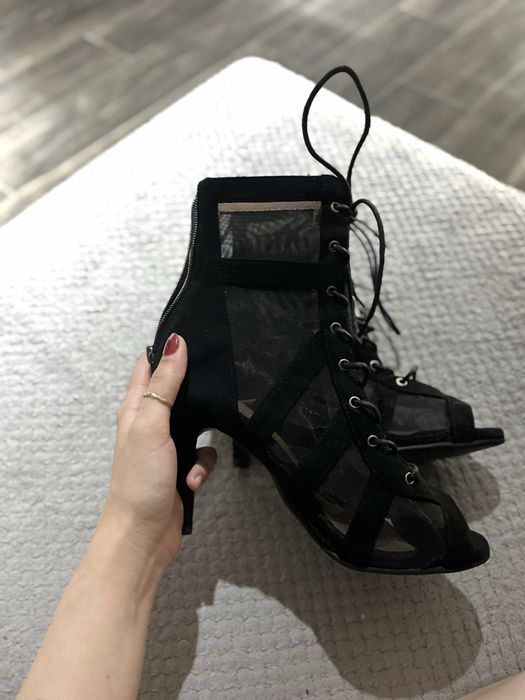 Хилсы для танцев.