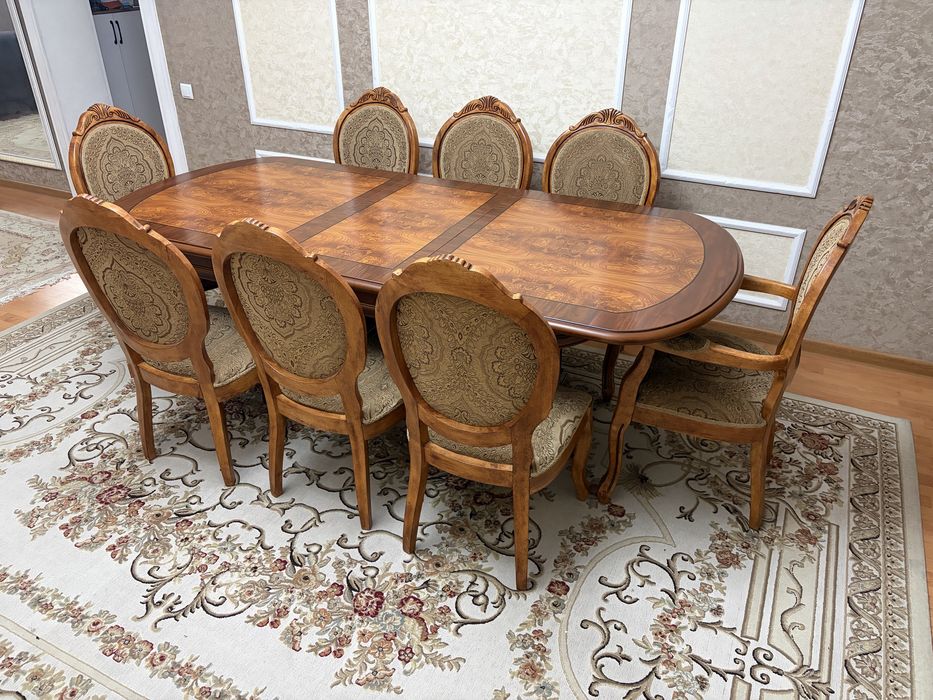 Столовый гарнитур