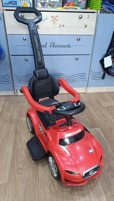 Продам детский толокар,машинку