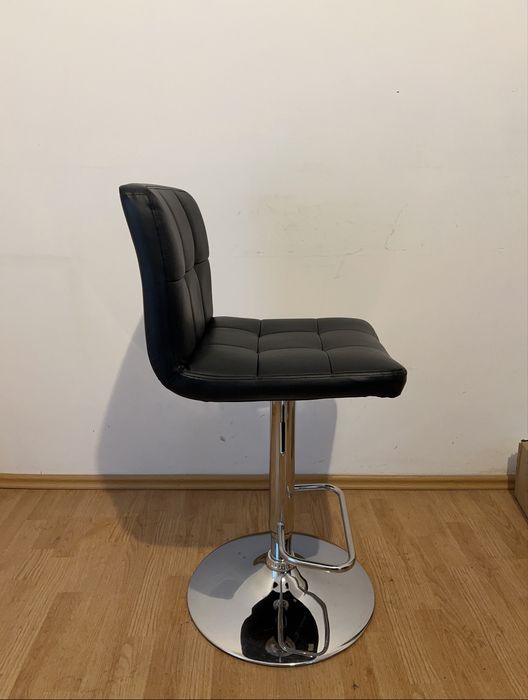 Scaun makeup / bar reglabil –– stare foarte bună 150lei/buc , 700lei/6buc