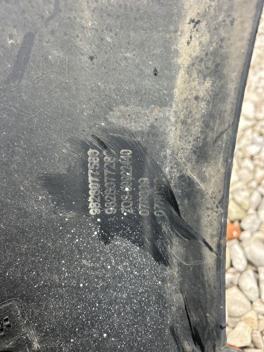 Спойлер предна броня peugeot 2008