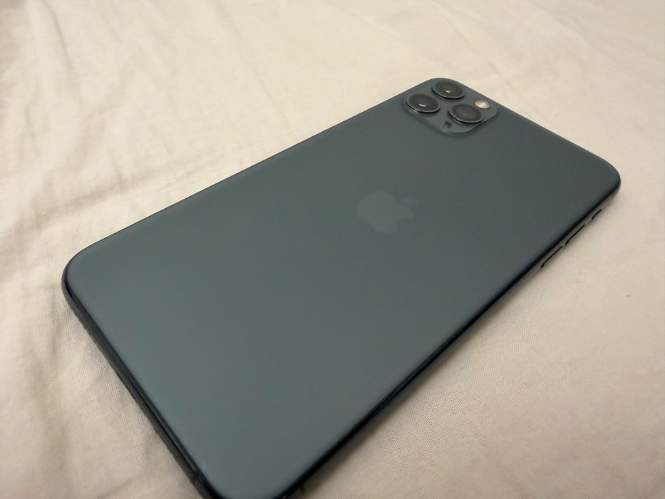 Iphone 11 Pro Max 256гб в идеале, комплект